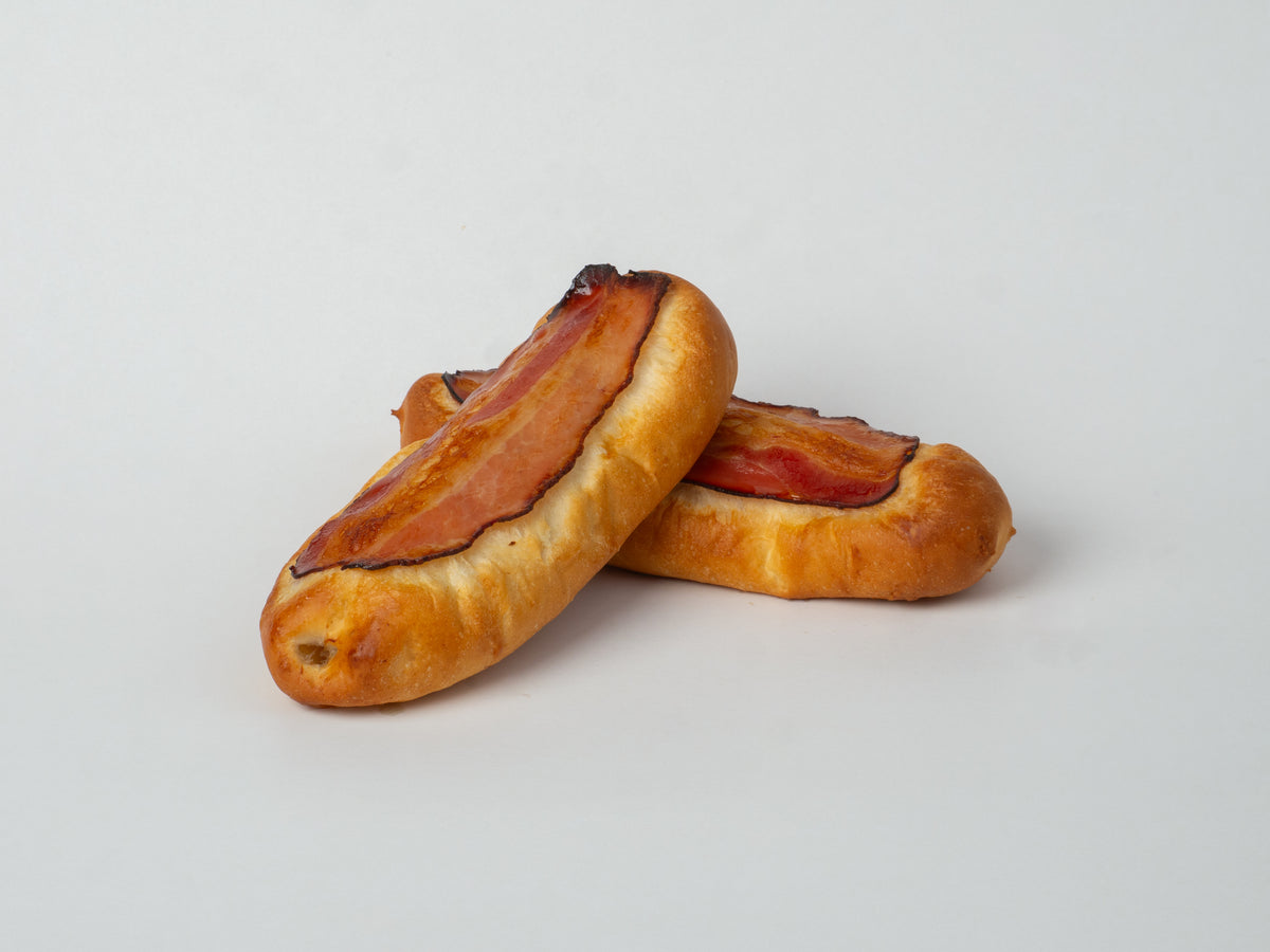 Detail van vers worstenbrood van Bakkerijt